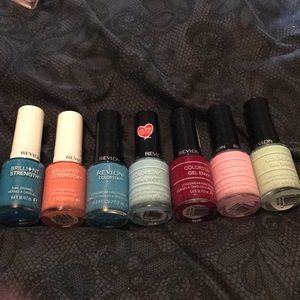 7 Revlon Nail Polishes